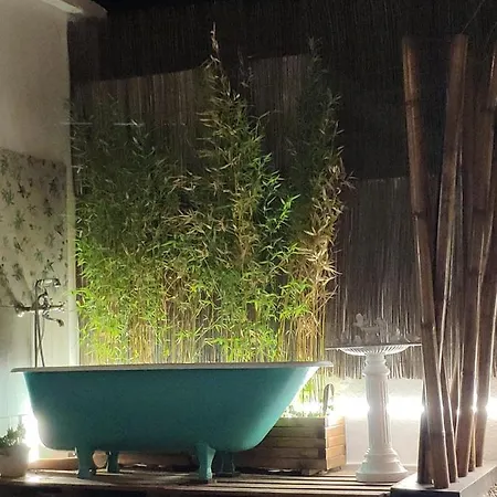 Vintage Charming Villa In The Heart Of Faro